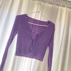 Dainty tie top